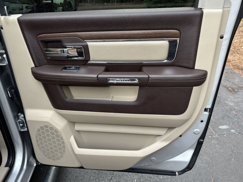 Used 2018 RAM 1500 Laramie w/ Convenience Group image 22