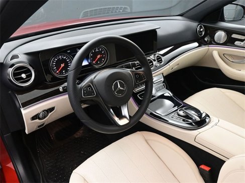 Certified 2018 Mercedes-Benz E 300 image 2