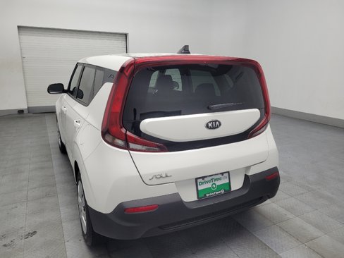Used 2020 Kia Soul LX image 5