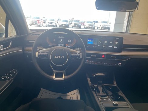 Used 2025 Kia K5 LXS image 11