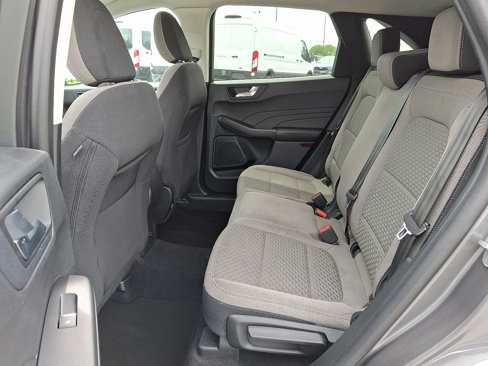 Certified 2021 Ford Escape SE image 10