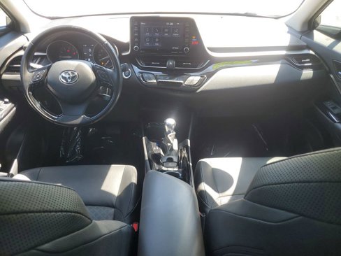Used 2022 Toyota C-HR Limited image 16