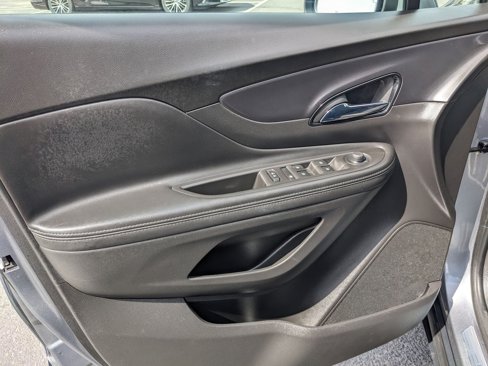 Used 2019 Buick Encore Preferred image 14