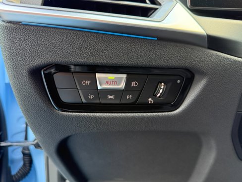 Used 2023 BMW M2 w/ Lighting Package image 16