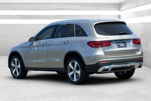 Certified 2021 Mercedes-Benz GLC 300 w/ Premium Package image 6