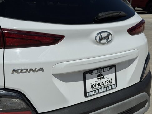 Used 2022 Hyundai Kona SEL image 10