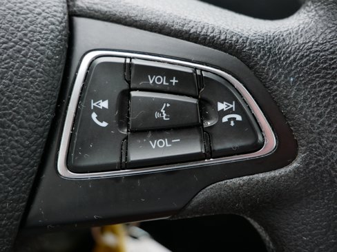 Used 2017 Ford Escape S image 21