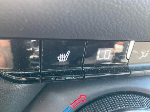 Used 2021 Chevrolet Blazer LT image 22