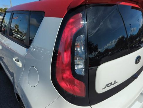 Used 2017 Kia Soul + w/ Designer's Package image 14