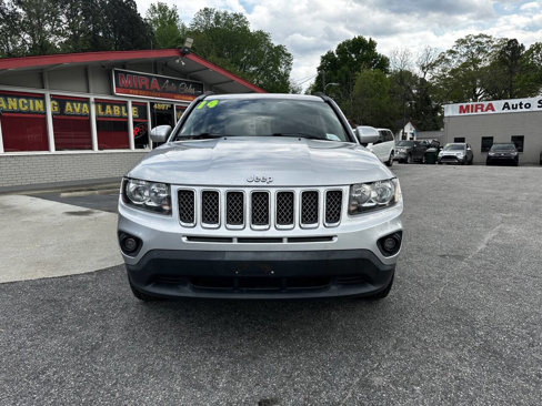 Used 2014 Jeep Compass Latitude image 9