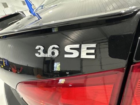 Used 2013 Volkswagen Passat 3.6 SE image 11