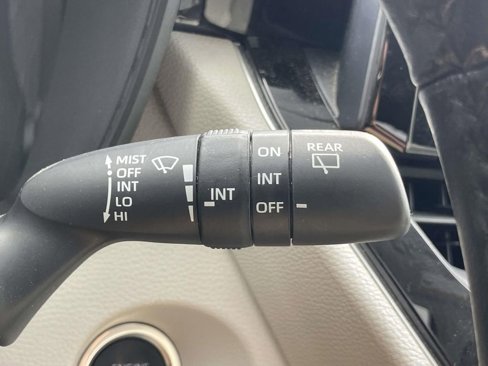 Used 2022 Toyota Corolla Cross LE image 22