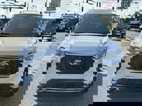 New 2025 Ford Escape Active image 2