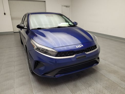 Used 2023 Kia Forte LXS image 14