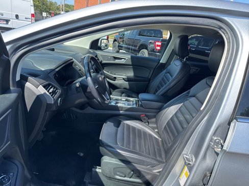 Certified 2022 Ford Edge SEL w/ Convenience Package image 10