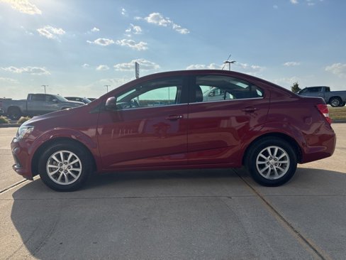 Used 2017 Chevrolet Sonic LT w/ Convenience Package image 5