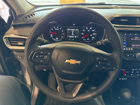 Used 2021 Chevrolet TrailBlazer LT image 28