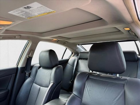 Used 2014 Nissan Maxima 3.5 SV w/ Premium Package image 17