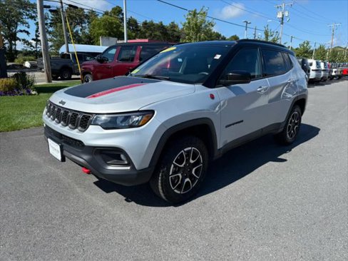 Certified 2024 Jeep Compass Trailhawk image 4