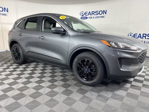 Used 2021 Ford Escape SE image 3