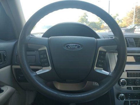 Used 2011 Ford Fusion SE image 13