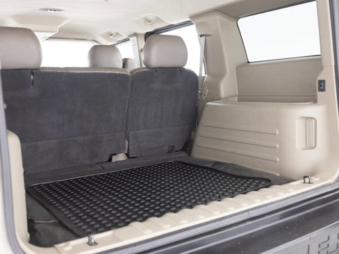 Used 2003 HUMMER H2 w/ Preferred Equipment Group image 39