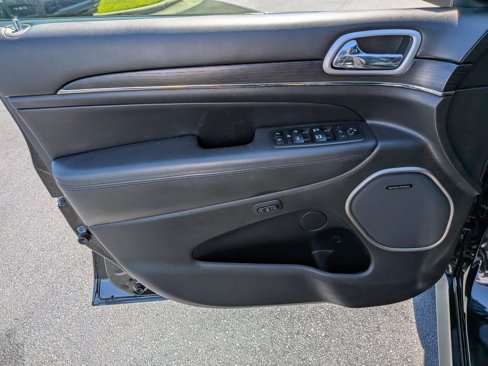 Used 2018 Jeep Grand Cherokee High Altitude image 11