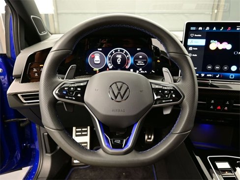 Used 2025 Volkswagen Golf R Black Edition image 8