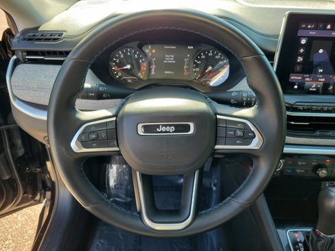 Used 2022 Jeep Compass Latitude w/ Convenience Group image 28