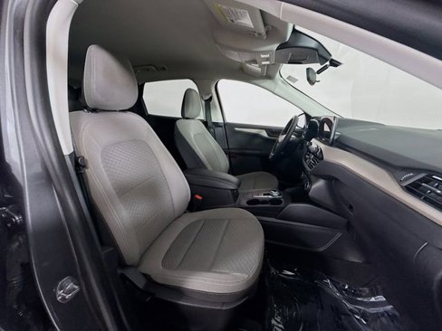 Used 2022 Ford Escape SE w/ Cold Weather Package image 26