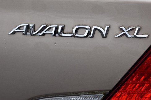 Used 2001 Toyota Avalon image 39