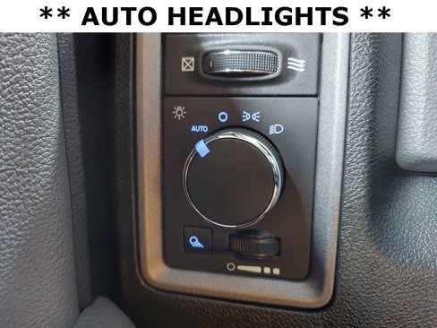Used 2014 RAM 1500 Tradesman image 11