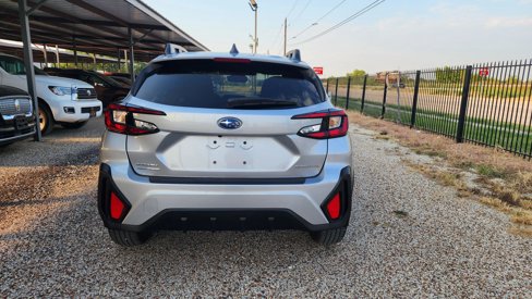 Used 2024 Subaru Crosstrek 2.0i Premium image 7