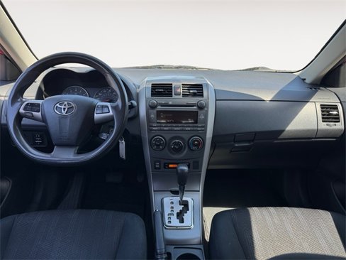 Used 2011 Toyota Corolla S image 11