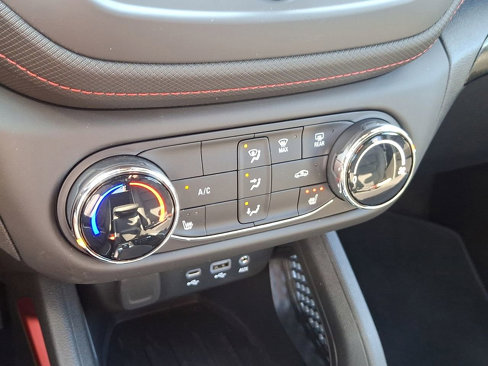 Certified 2023 Chevrolet TrailBlazer RS image 11