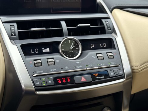 Used 2019 Lexus NX 300 FWD image 24