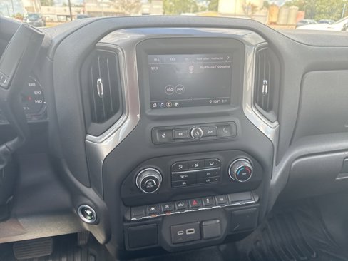 Certified 2024 Chevrolet Silverado 1500 W/T w/ WT Fleet Convenience Package image 8