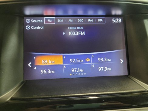 Used 2019 Nissan Pathfinder SV image 25