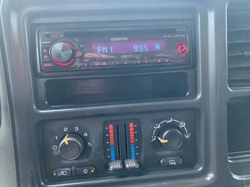 Used 2007 Chevrolet Silverado 1500 LS image 24