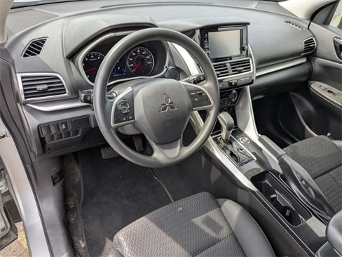 Used 2020 Mitsubishi Eclipse Cross ES image 11