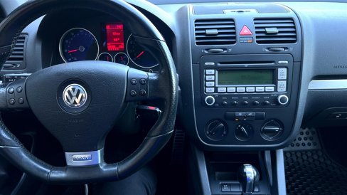 Used 2007 Volkswagen GTI 4-Door image 25