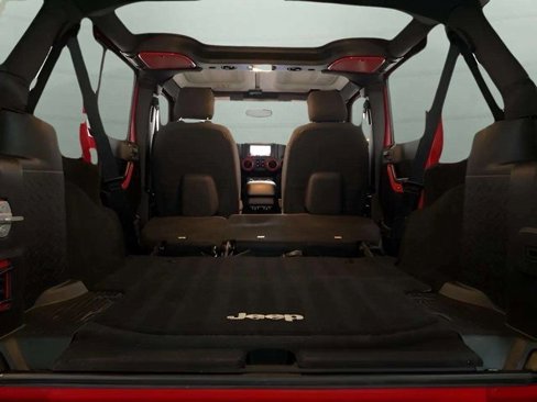 Used 2016 Jeep Wrangler Unlimited Sport image 78