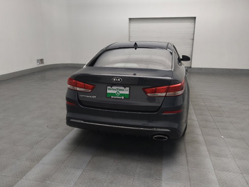 Used 2020 Kia Optima LX image 7