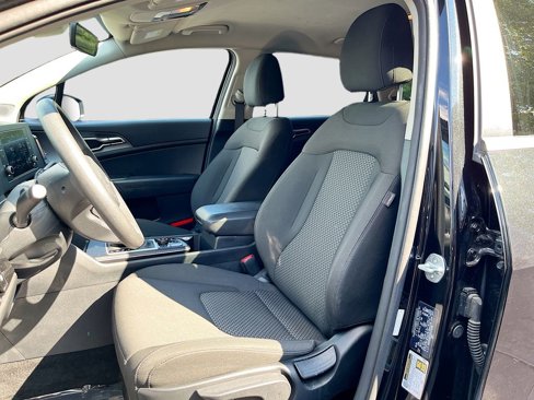 Certified 2024 Kia Sportage LX image 17