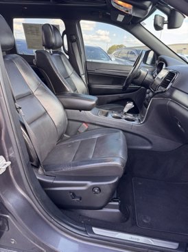 Used 2020 Jeep Grand Cherokee Limited w/ Luxury Group II image 12