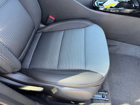 New 2025 Chevrolet Trax LT w/ Driver Confidence Package image 15