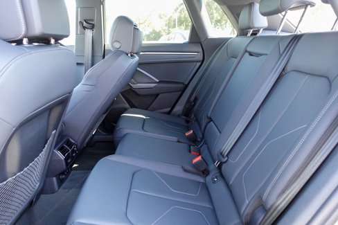New 2025 Audi Q3 2.0T Premium image 23