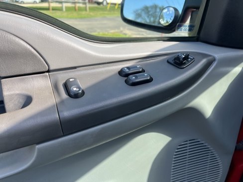 Used 2002 Ford F250 XL image 10