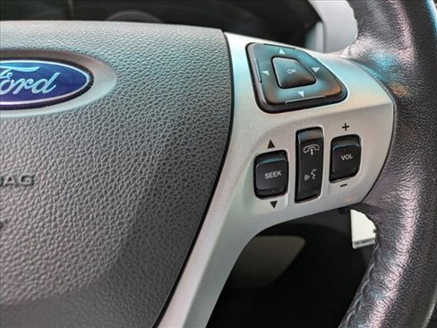 Used 2014 Ford Explorer XLT w/ Equipment Group 202A image 16