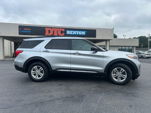 Used 2022 Ford Explorer XLT image 6